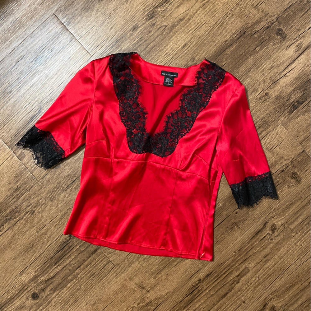 Mods international red silk lace top